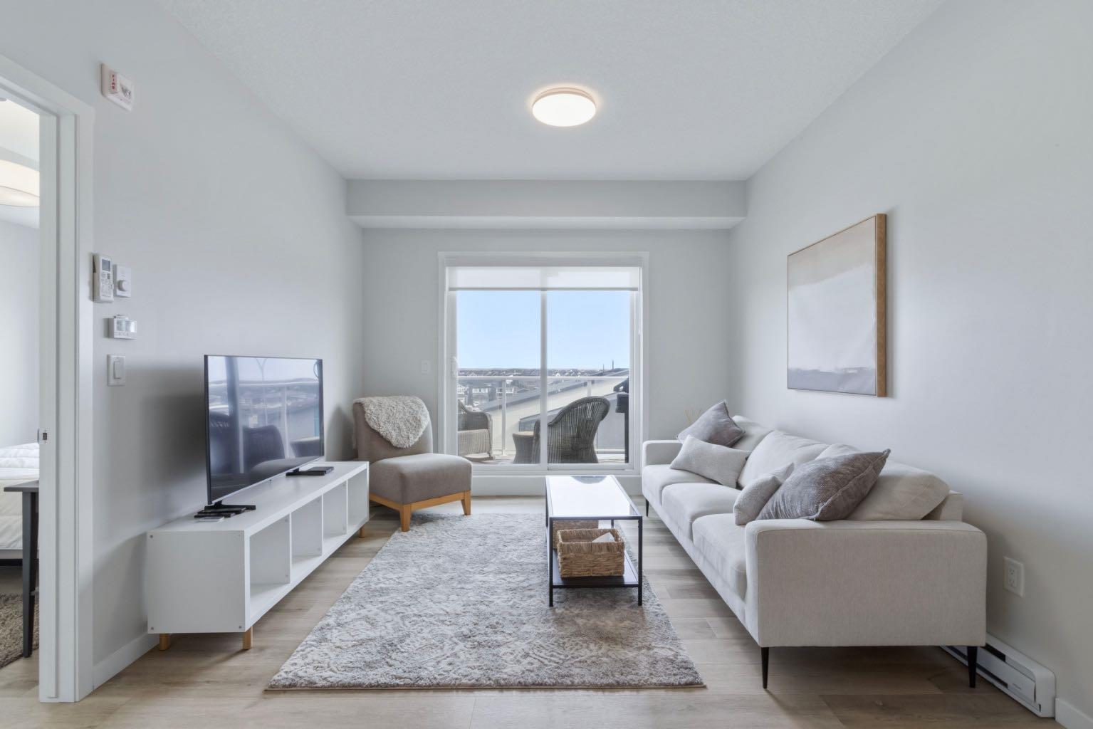 220 Seton Grove SE 1411