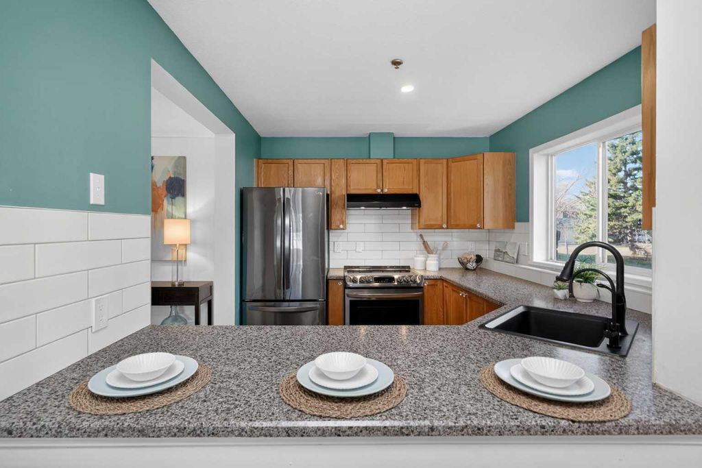 Photo of 1415 17 Street SE #111, Calgary, AB T2G 3V3 (MLS # A2302630)
