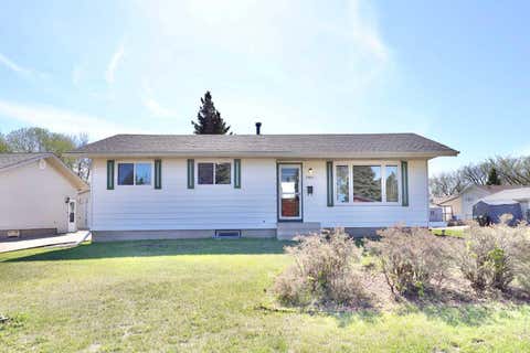 Photo of 3305 Erickson Drive, Camrose, AB T4V 3X1 (MLS # A2311573)