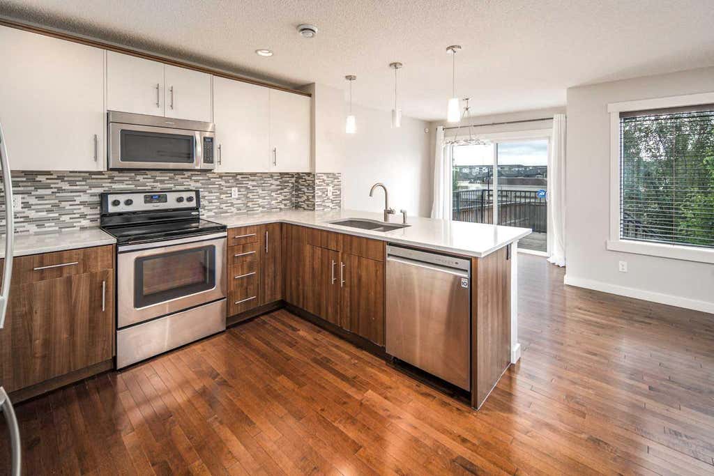 Photo of 38 Nolanfield Road NW, Calgary, AB T3R 0M5 (MLS # A2335699)