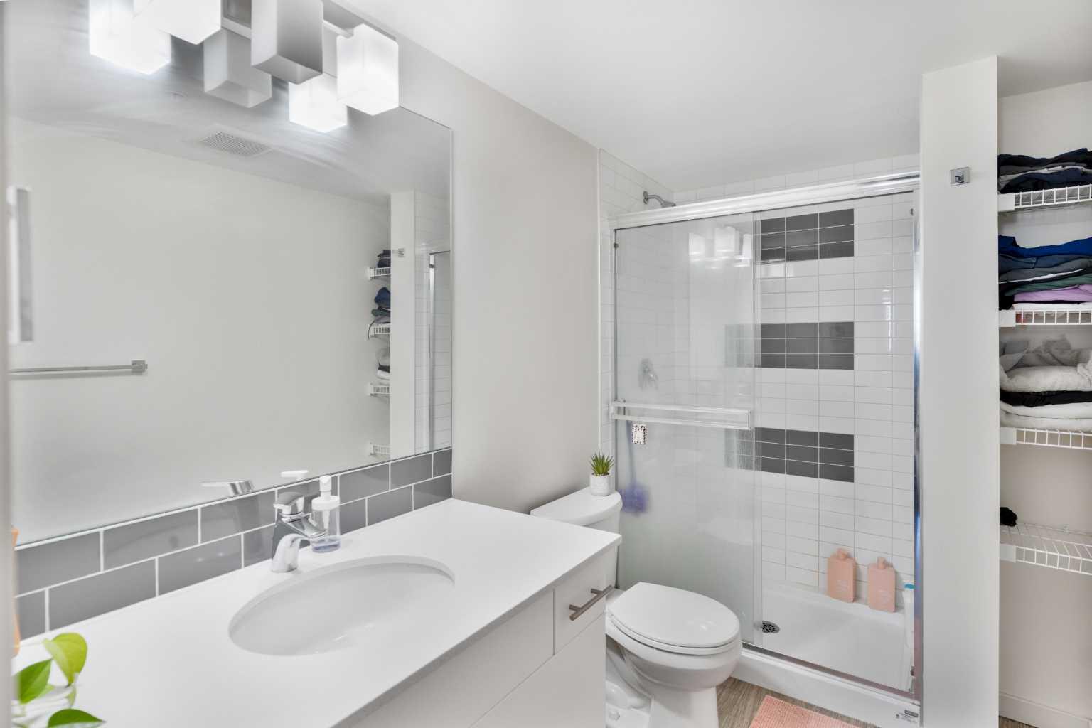 181 Skyview Ranch Manor NE 2411