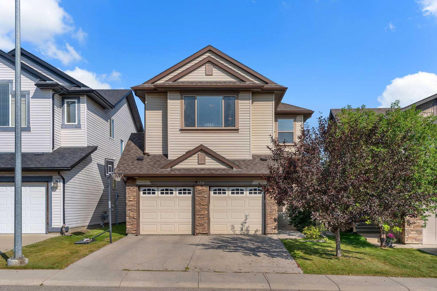 126 Tuscany Summit Heath NW