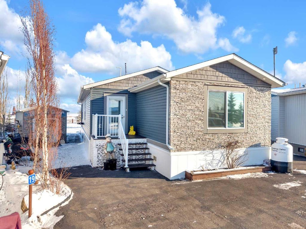 Photo of 41019 Range Road 11 #19, Rural Lacombe County, AB T0C 0J1 (MLS # A2282135)