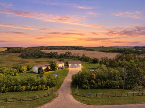 Photo of 39403 Range Road 222, Rural Lacombe County, AB T0C 0B0 (MLS # A2346641)