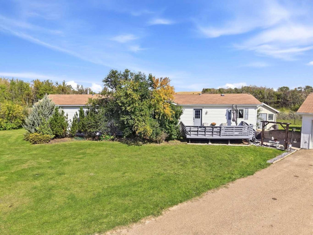 Photo of 39403 Range Road 222, Rural Lacombe County, AB T0C 0B0 (MLS # A2346641)