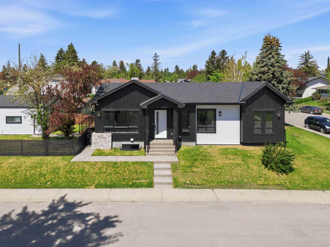 27 Glacier Drive SW