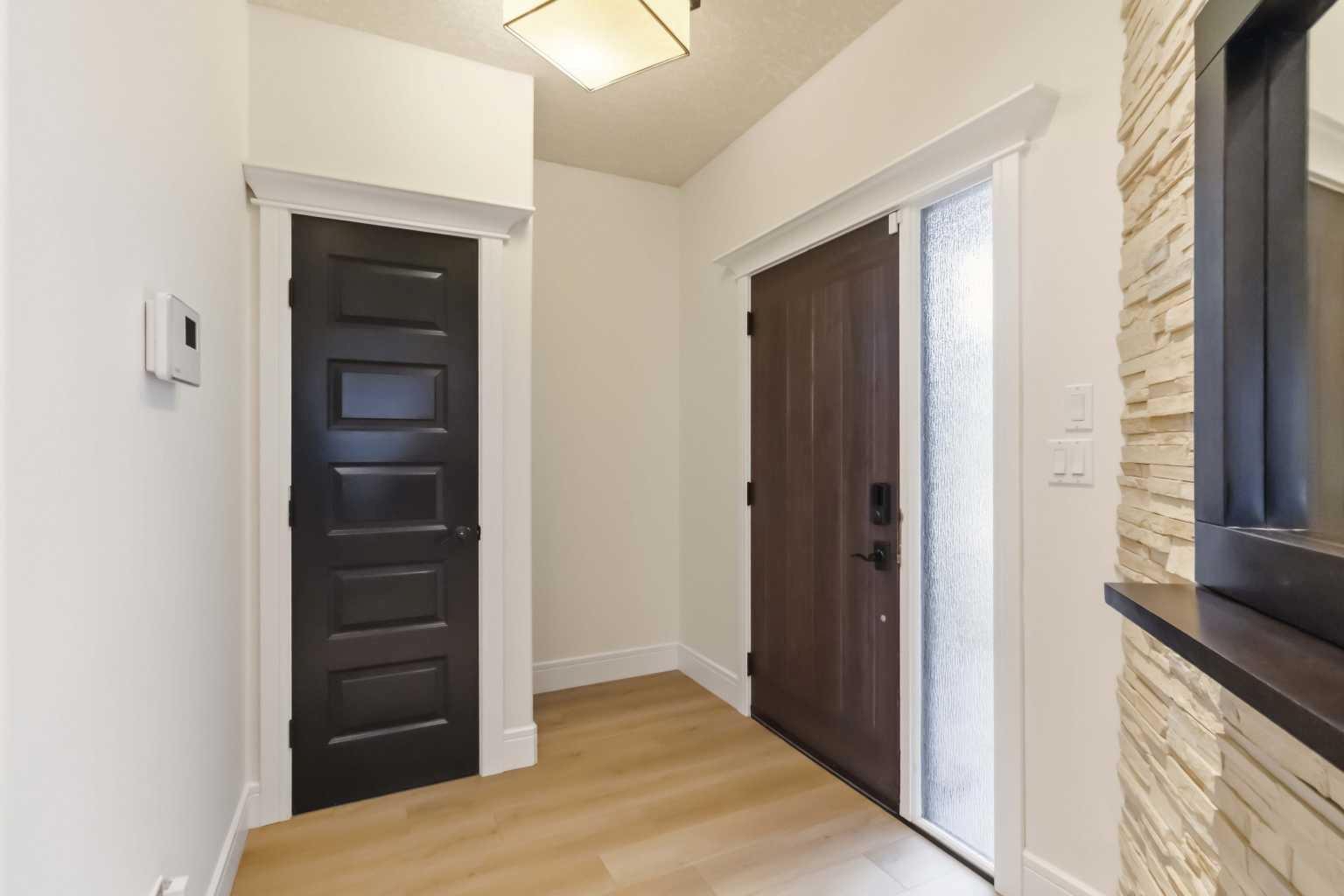 121 Diamondstone Ridge