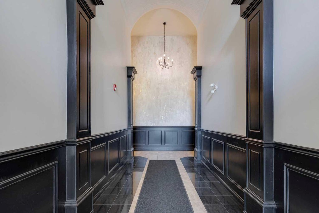 Photo of 923 15 Avenue SW #308, Calgary, AB T2R 0S2 (MLS # A2320134)