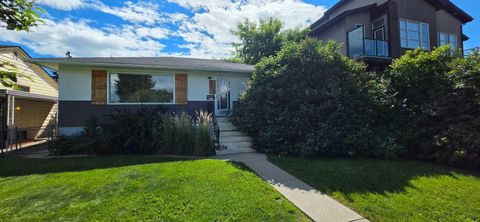 Photo of 2515 Cochrane Road NW, Calgary, AB T2M 4H8 (MLS # A2331453)