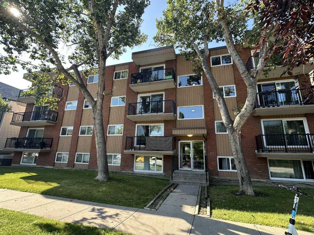 Photo of 1829 11 Avenue SW #206, Calgary, AB T3C 0N2 (MLS # A2337943)