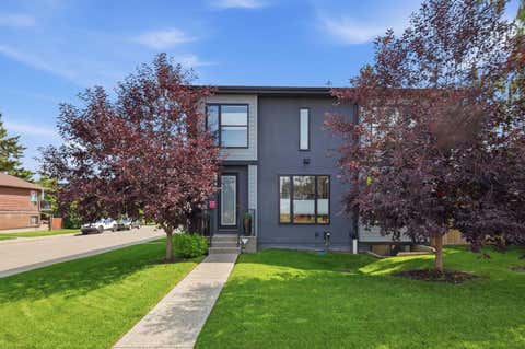 Photo of 2002 31 Street SW, Calgary, AB T3E 2N2 (MLS # A2339244)