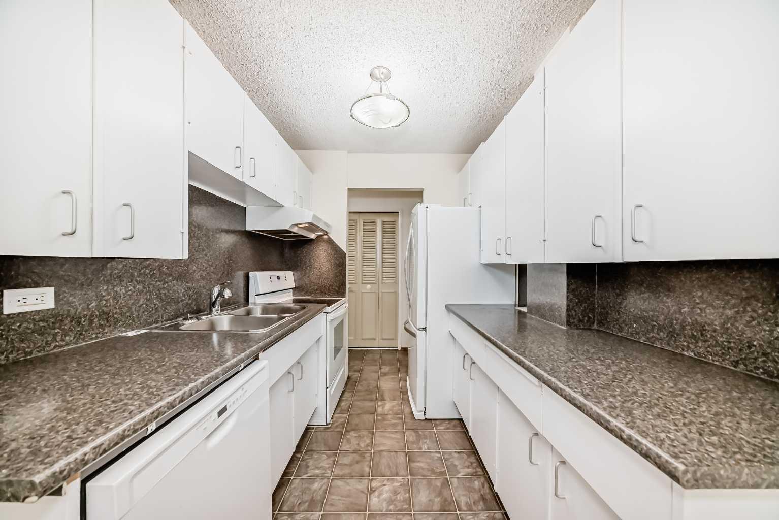 1620 8 Avenue NW 274