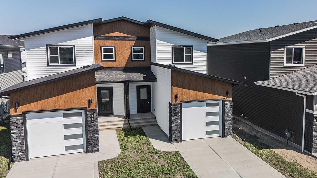 Photo of 44 Earl Close, Red Deer, AB T4S 3G6 (MLS # A2262751)