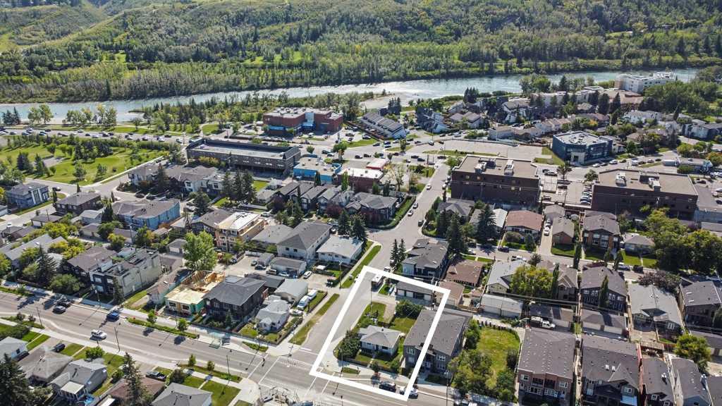 4503 Bowness Road NW