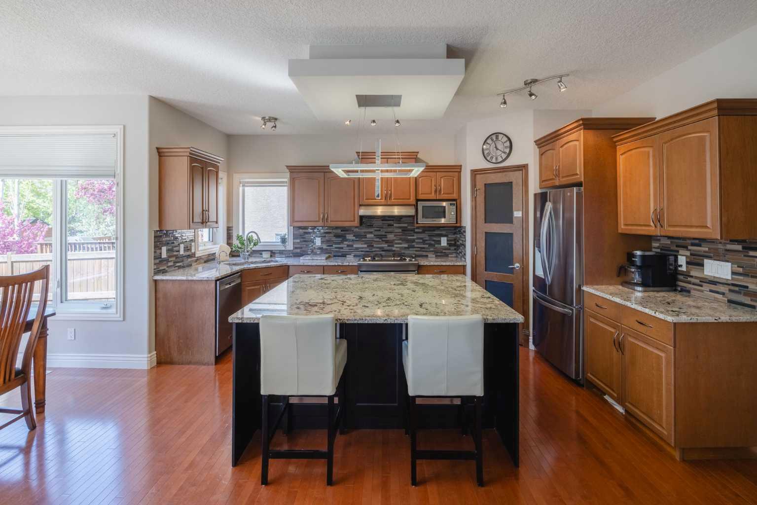 50 Evergreen Park SW