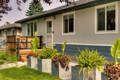 2444 45 Street SE Calgary AB T2B 1K4