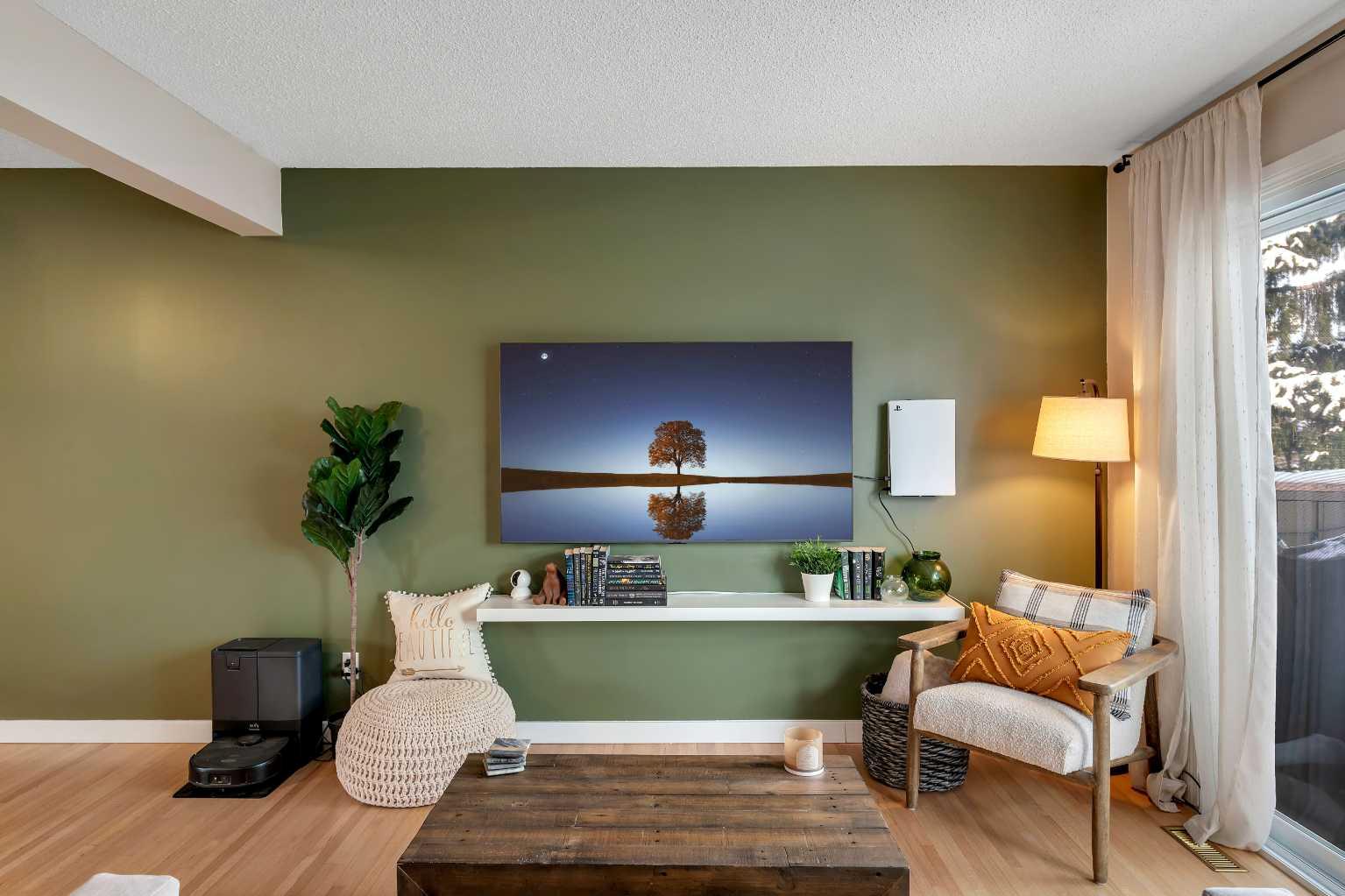 9803 24 Street SW 102