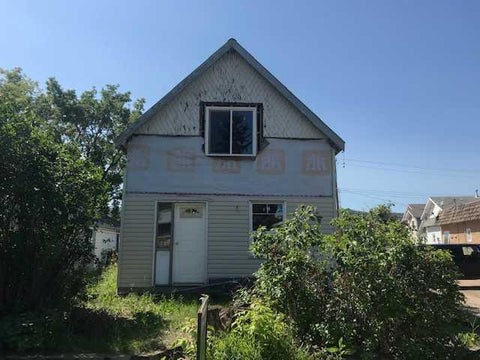Photo of 10306 101 Street, Peace River, AB T8S 1K1 (MLS # A2298136)