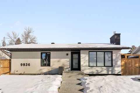 9936 Maplecreek Drive SE Calgary AB T2J 1T6