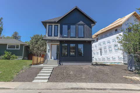 Photo of 147 Heston Street NW, Calgary, AB T2K 2C5 (MLS # A2329022)