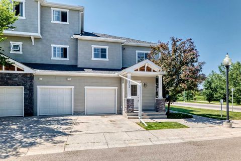 Photo of 281 Cougar Ridge Drive SW #502, Calgary, AB T3H 0J2 (MLS # A2329545)
