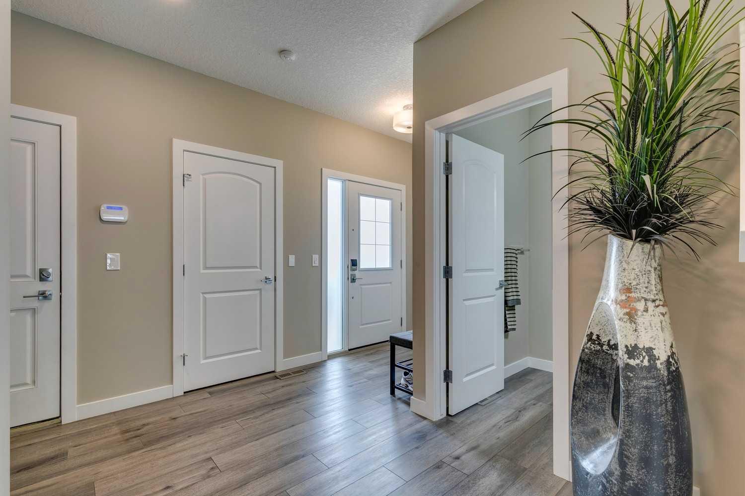 153 Walgrove Terrace SE