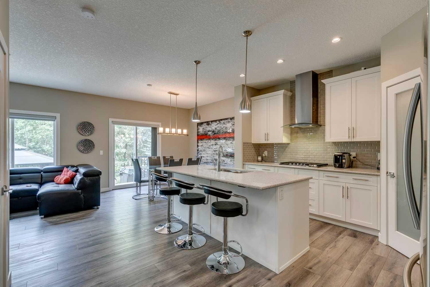 153 Walgrove Terrace SE