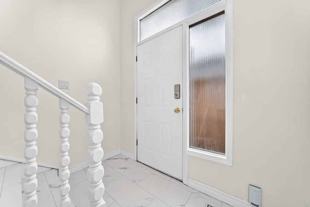 Photo of 2124B 52 Avenue SW, Calgary, AB T3E 1K3 (MLS # A2322926)
