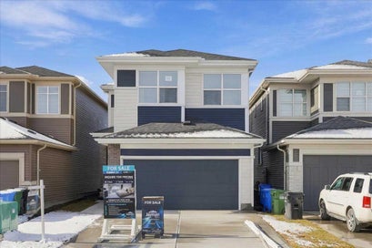 146 Corner Glen Square NE Calgary AB T3N 2S3