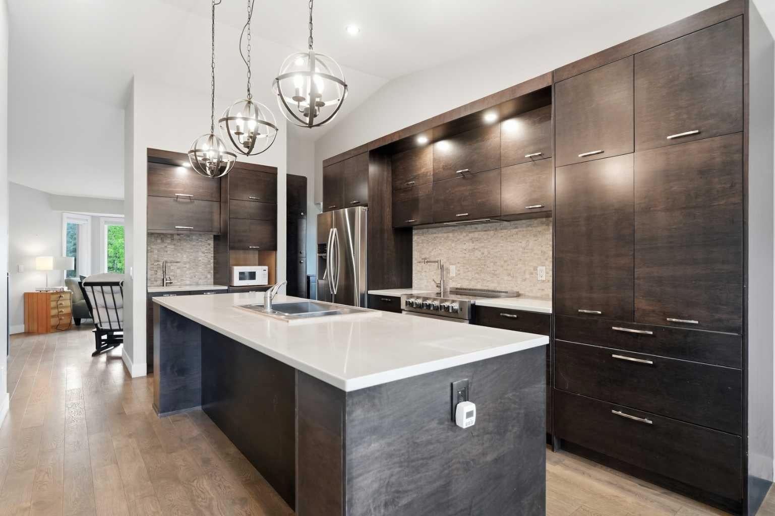 72 Sunlake Road SE