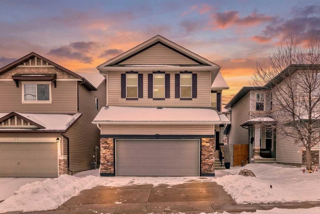 Photo of 21 Panamount Row NW, Calgary, AB T3K 0C6 (MLS # A2298358)