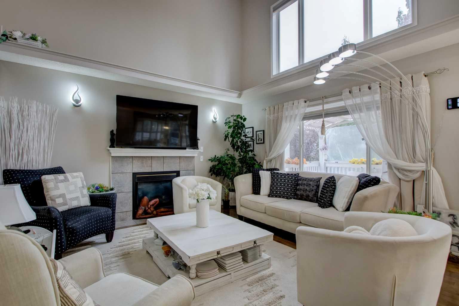 1121 Sierra Morena Court SW