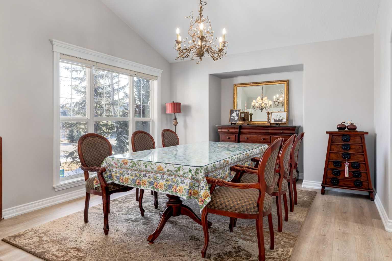 79 Discovery Ridge Park SW