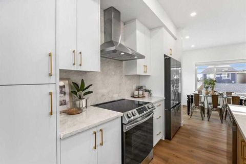 200 Belvedere Boulevard SE 401 Calgary AB T1X 0L5