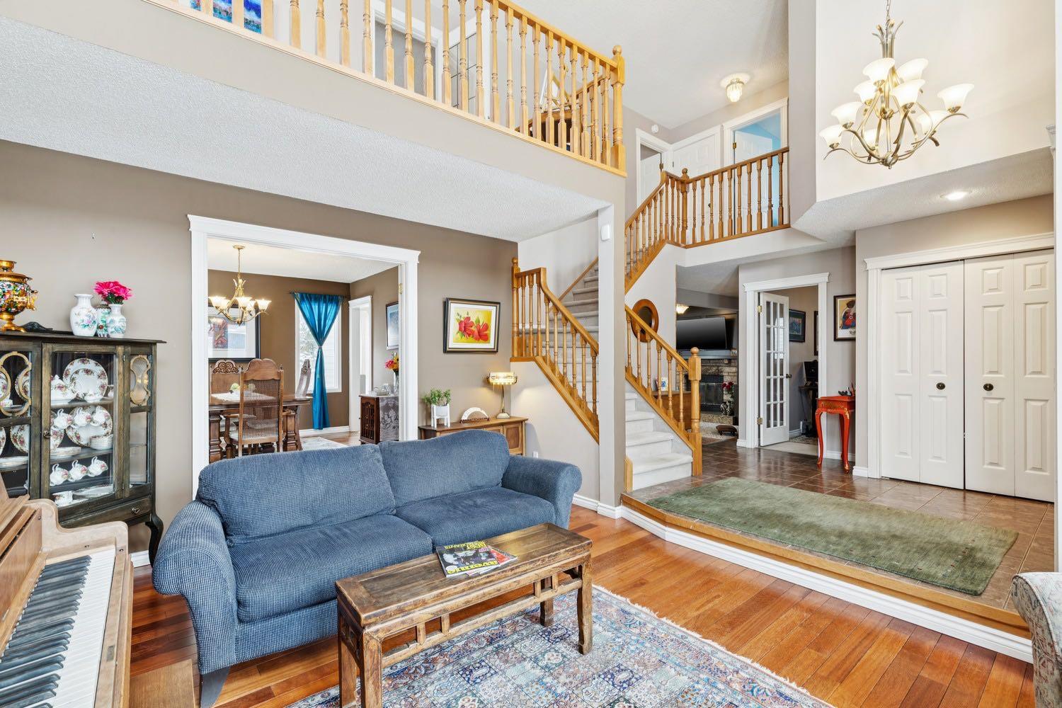 4 Wood Valley Rise SW