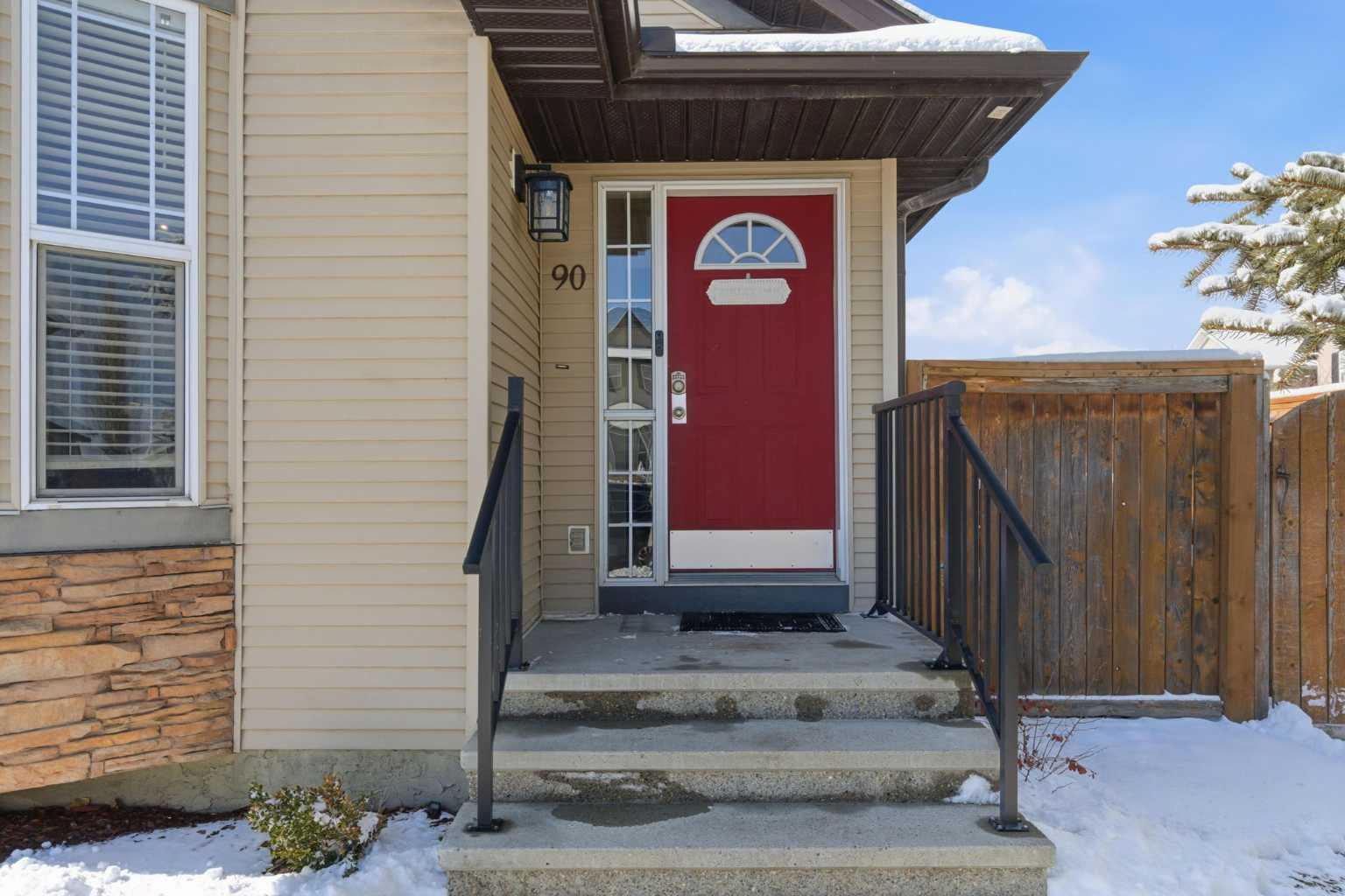 90 Cranberry Square