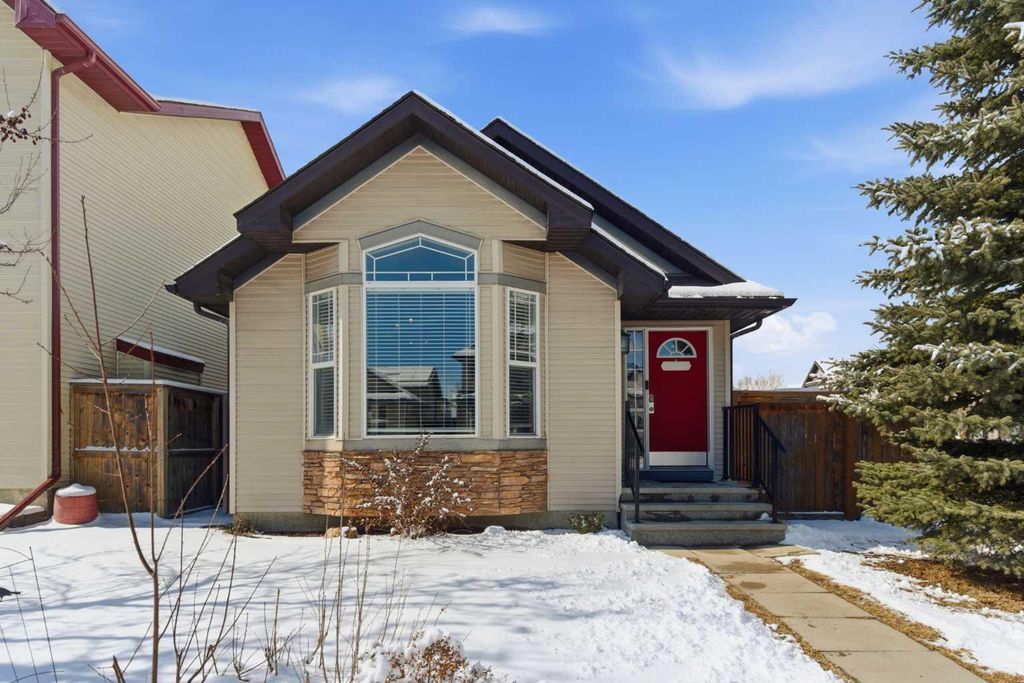 Photo of 90 Cranberry Square, Calgary, AB T3M 1J5 (MLS # A2297470)