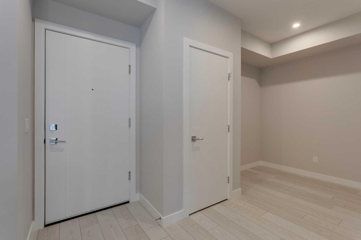 8370 Broadcast Avenue SW 206
