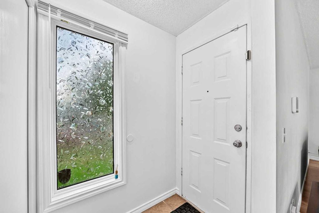 Photo of 15 Falshire Terrace NE, Calgary, AB T3J 3B1 (MLS # A2325851)