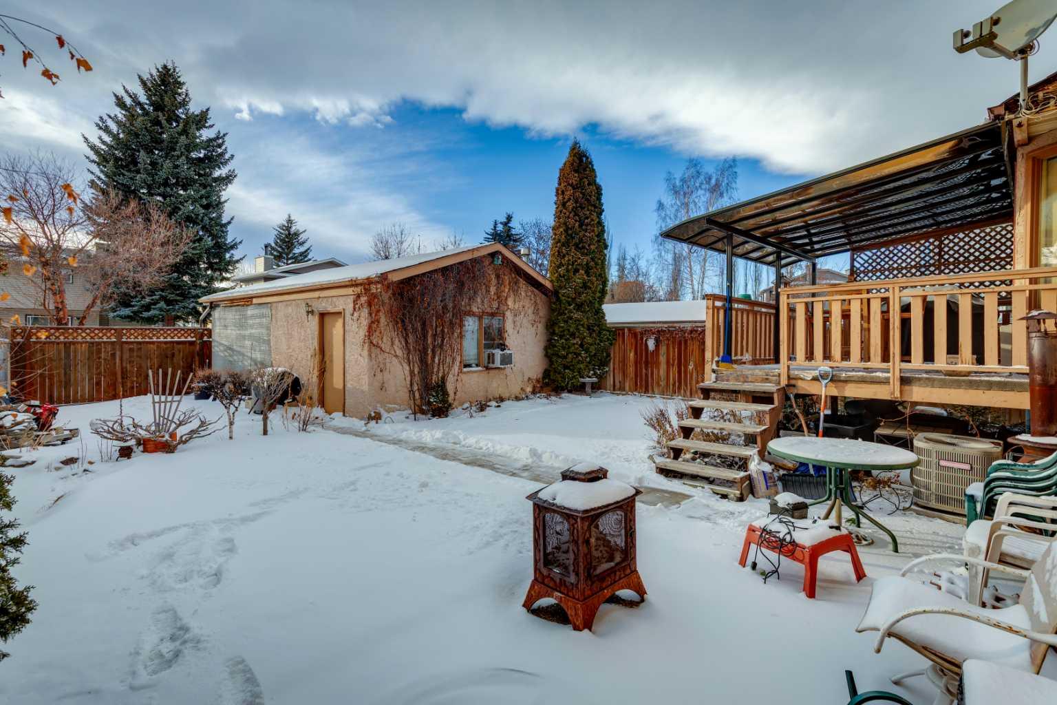 266 Shawnessy Drive SW