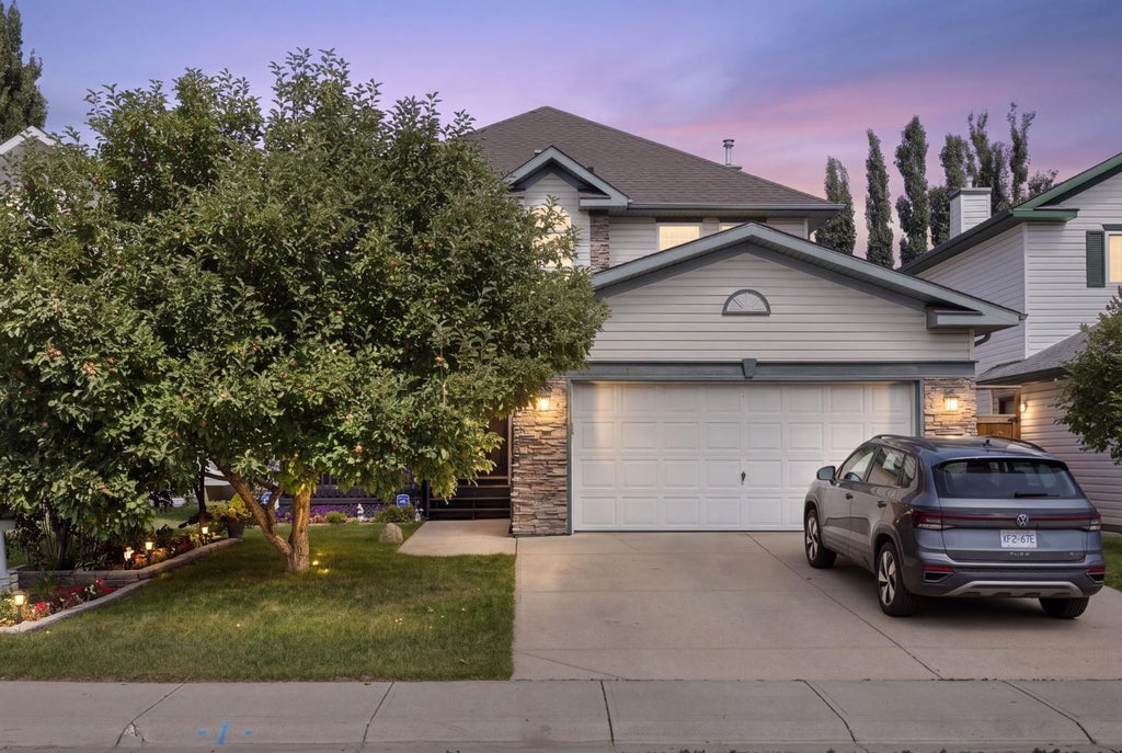 Photo of 117 Lakeview Shores, Chestermere, AB T1X 1H1 (MLS # A2337173)