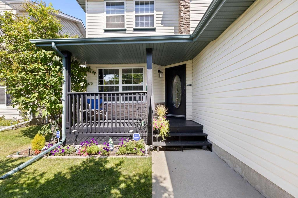 Photo of 117 Lakeview Shores, Chestermere, AB T1X 1H1 (MLS # A2337173)