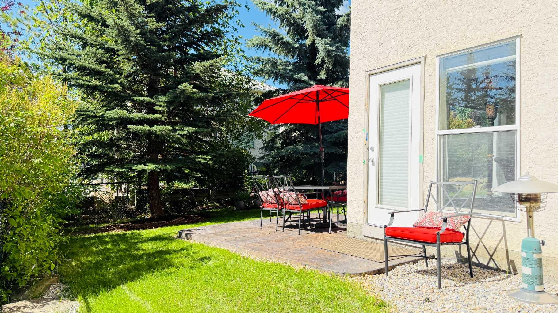 126 Arbour Vista Road NW