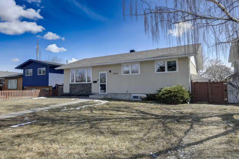 Photo of 7024 20 Street SE, Calgary, AB T2C 0P6 (MLS # A2299733)