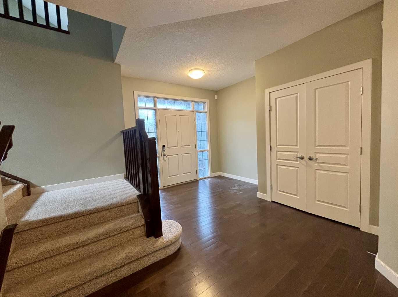 104 Aspenmere Circle