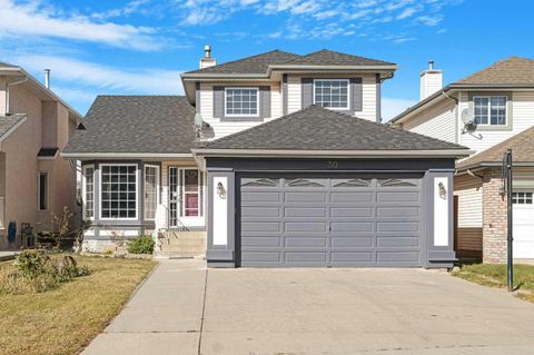 30 Hidden Circle NW Calgary AB T3A 5G9