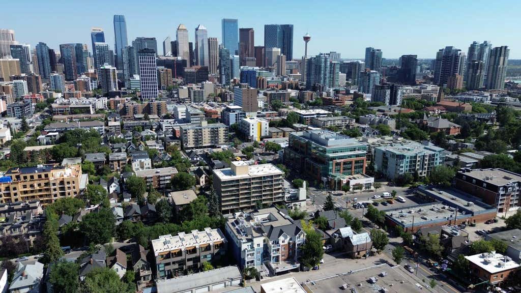 Photo of 509 21 Avenue SW #202, Calgary, AB T2S 0G9 (MLS # A2334793)