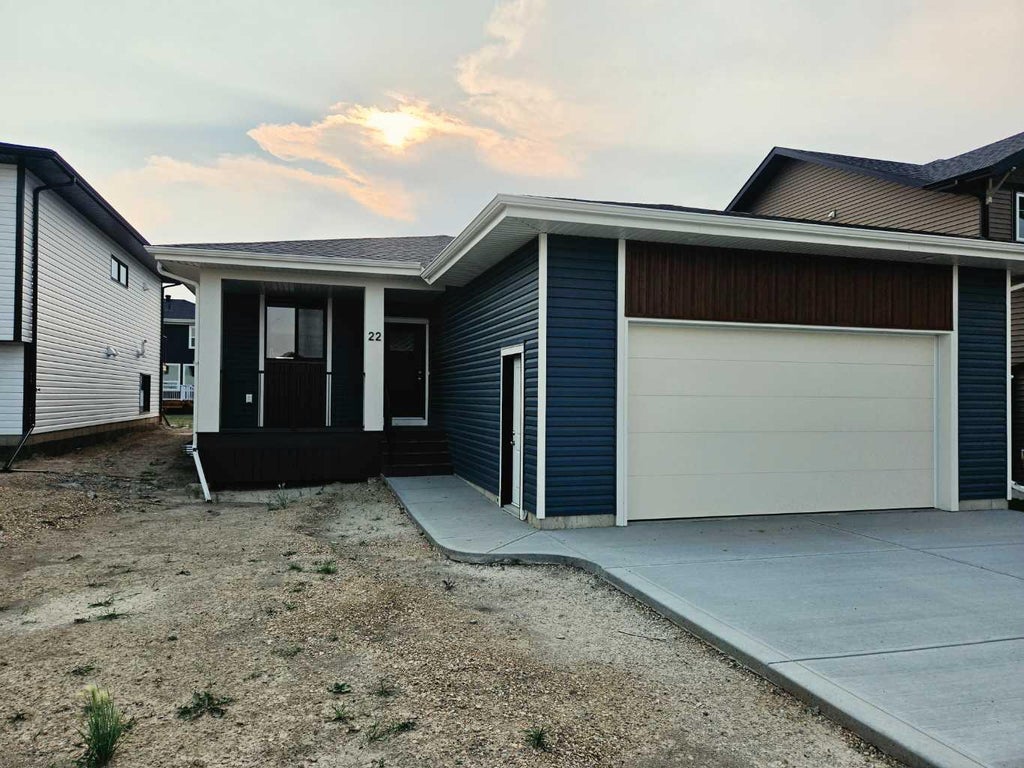 Photo of 22 Tagish Avenue, Red Deer, AB T4P 0Y7 (MLS # A2330555)