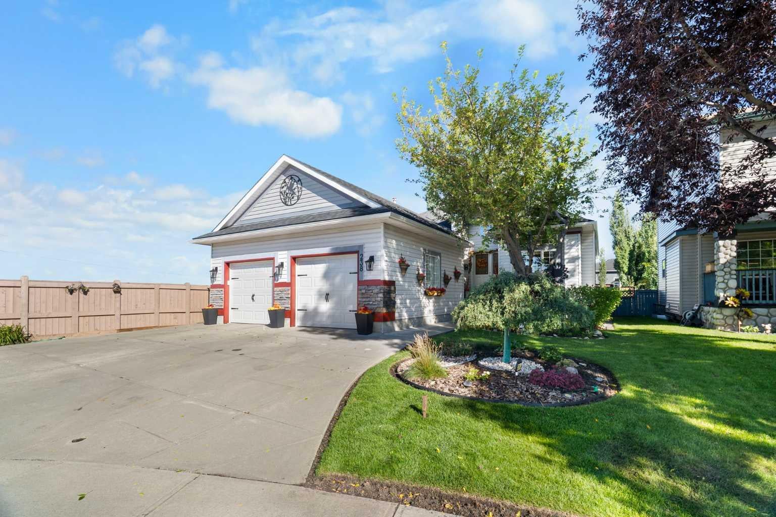 238 Chaparral Place SE