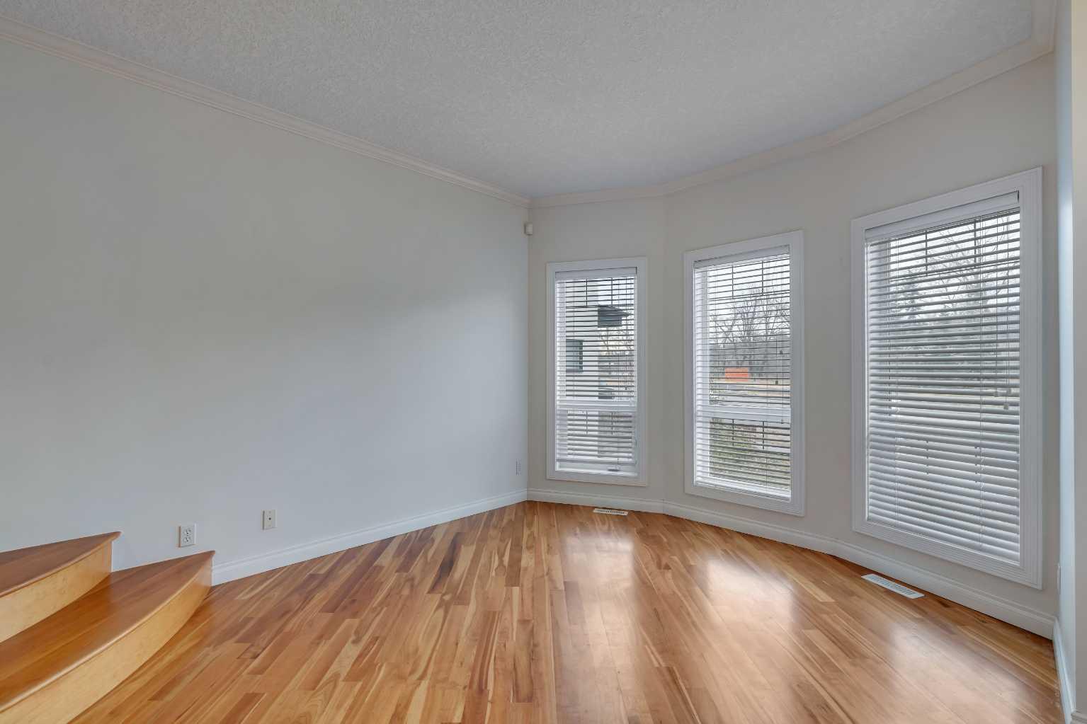 2834 Parkdale Boulevard NW